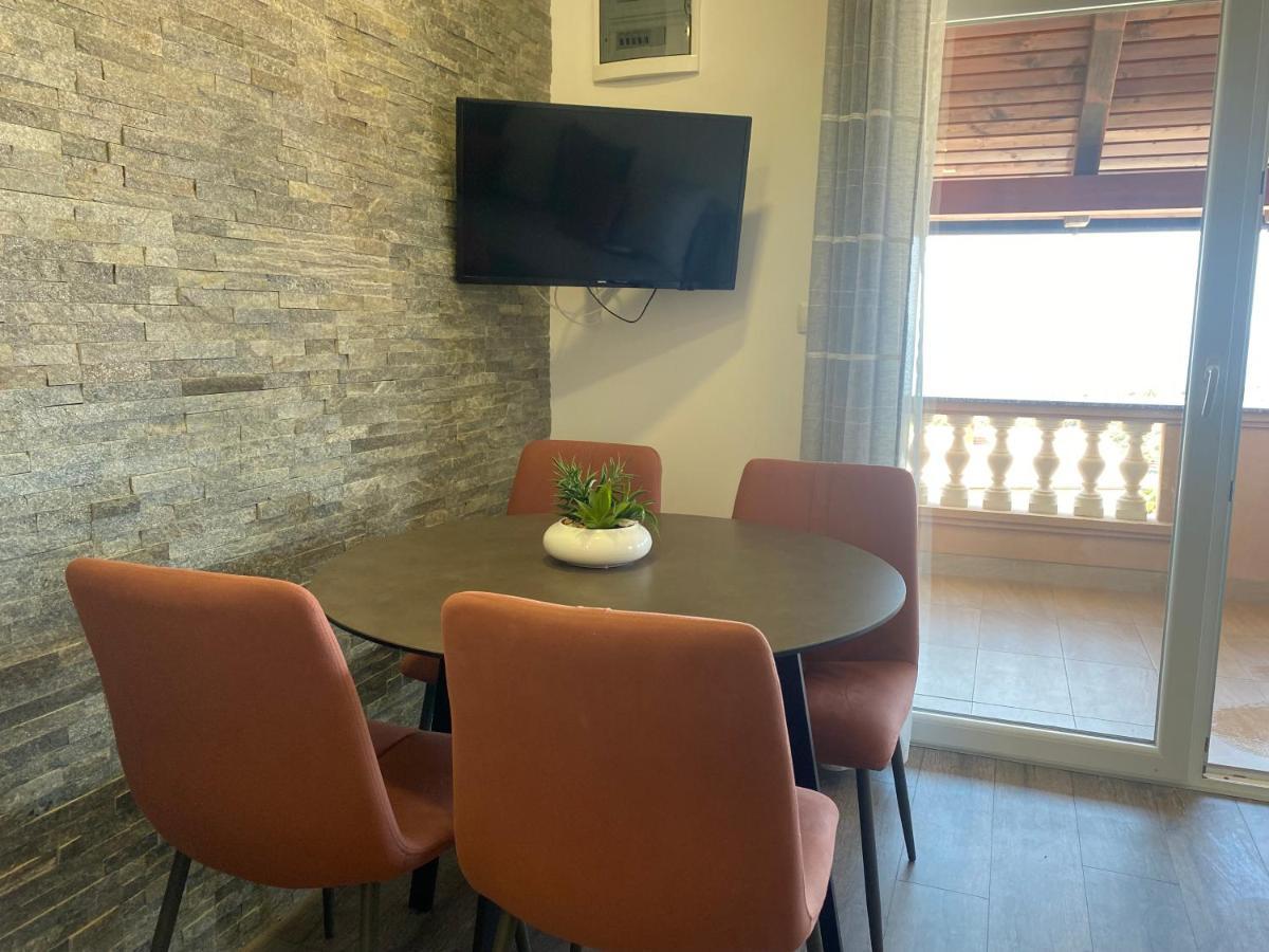 Apartmani Vera Primošten Eksteriør bilde